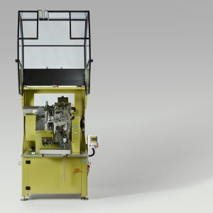 Macchina universale per catene di grandi dimensioni